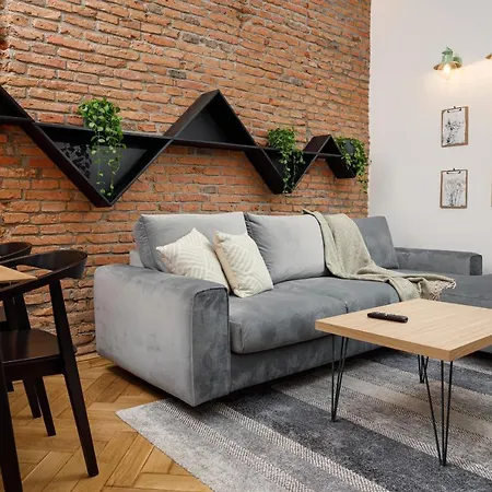 Ka'Yana Apartments - Restored Luxury In The Heart Of The Old Town, Near Black Church, Council Sq-2